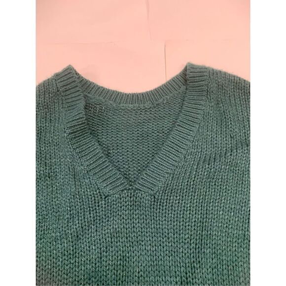 Victoria's Secret Pink Knit Sweater - Picture 4 of 9